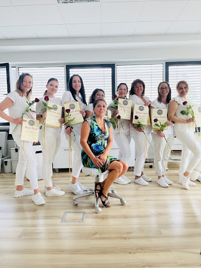CR Cosmetic Academy, Frankfurt am Main