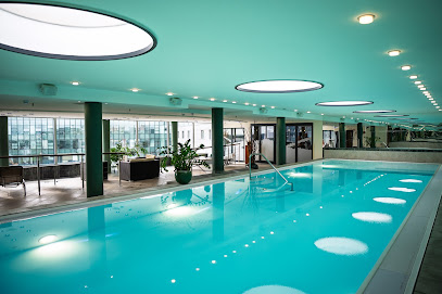 Open Sky Wellness & Fitness Airport Spa & Massage, Frankfurt am Main